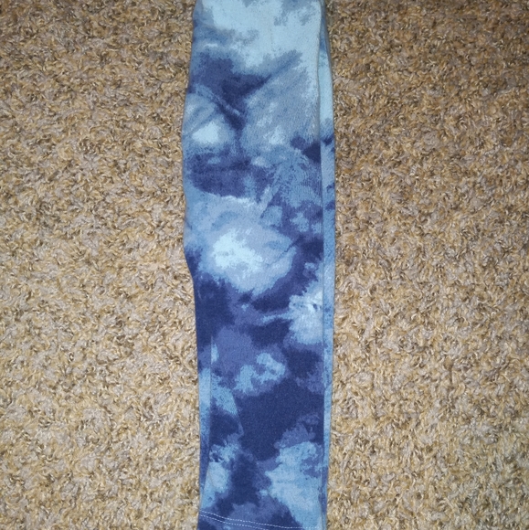 Old Navy 18-24 Months Bundle - Picture 6 of 6